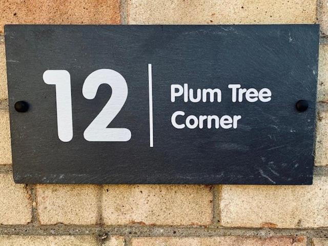 Plum Tree Corner Villa แชเปิลเซนต์เลนเนิร์ดส์ ภายนอก รูปภาพ